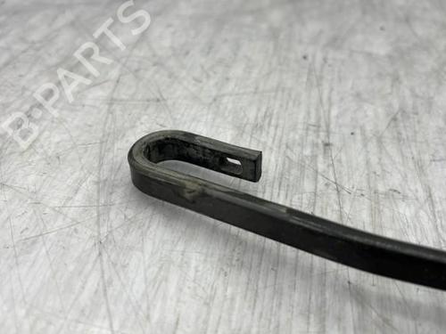 Used Front windshield wiper arm Front windshield wiper arm 23753023 23753023