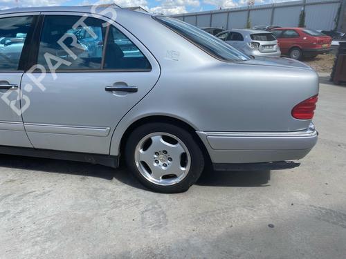 Dashboard MERCEDES-BENZ E-CLASS (W210) E 240 (210.061) | BP36440136C46 - Image 42