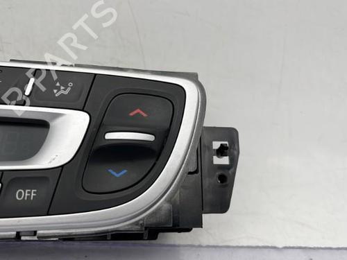 climate-control-renault-megane-iii-hatchback-bz01_-b3_-2008-23752294 main image