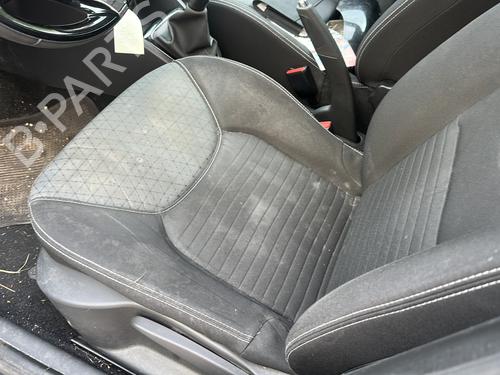 Left tailgate light RENAULT CLIO IV (BH_) 0.9 TCe 90 (BHNF, BHMA, BHMH, BHJK, BHJR) | BP29981708C79  - Image 15