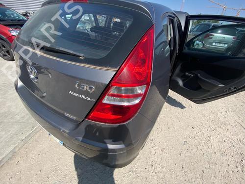 Fanale posteriore destro Fanale posteriore destro HYUNDAI i30 (FD) 1.6 CRDi (90 hp) 37636841 37636841