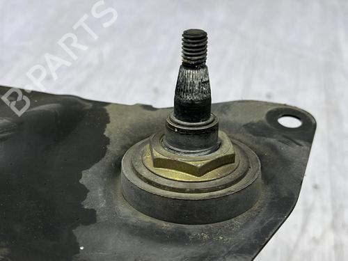 Used Front wiper motor FORD FIESTA V (JH_, JD_) 1.3 (69 hp) 23702002
