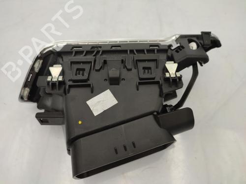 Air vent PEUGEOT 208 I (CA_, CC_) 1.2 VTI 82 | BP23711651I21