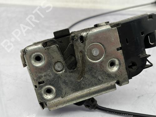 Højre fortil lås RENAULT TWINGO II (CN0_) 1.2 16V (CN0K, CN0V, CN0A) (76 hp) 31669501