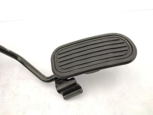 pedal-lexus-is-ii-_e2_-2005-2006-2007-2008-2009-2010-2011-2012-2013-23721947 main image