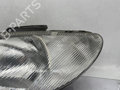 Faro izquierdo PEUGEOT 206 Hatchback (2A/C) 2.0 HDI 90 | BP30698501C28