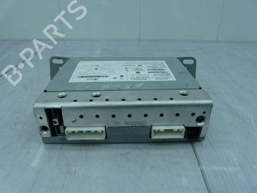 Used Radio RENAULT MEGANE IV Hatchback (B9A/M/N_) 1.5 dCi 110 (B9A3) (110 hp) 23693079