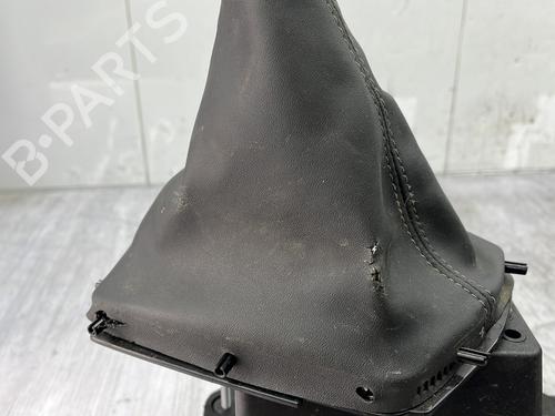 Used Gear lever Gear lever PEUGEOT 308 II (LB_, LP_, LW_, LH_, L3_) 1.6 HDi / BlueHDi 115 (115 hp) 29839343 29839343