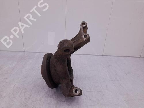 Left front steering knuckle DACIA LOGAN MCV (KS_) 1.5 dCi (KS0K) | BP23692217M25 