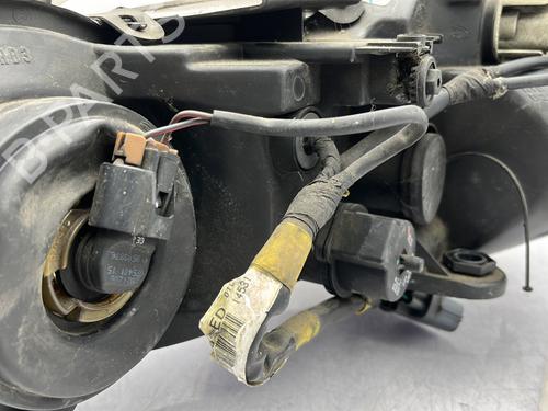 Right headlight JAGUAR S-TYPE II (X200) 4.2 V8 | BP29757039C29