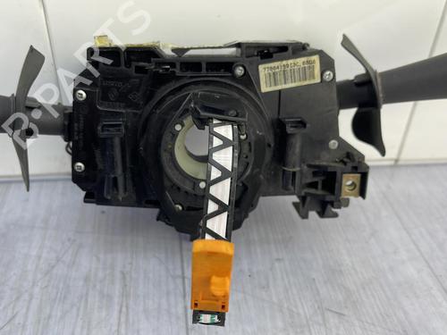 Used Steering column stalk RENAULT CLIO II (BB_, CB_) 1.2 (BB0A, BB0F, BB10, BB1K, BB28, BB2D, BB2H, CB0A,... (58 hp) 23706094