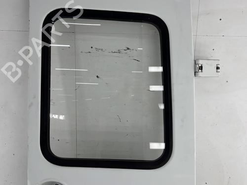 Used Right tailgate Right tailgate RENAULT MASTER I Van (T__) 28-35 2,5 D (75 hp) 28001821 28001821