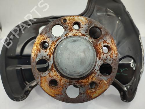 Right front steering knuckle MERCEDES-BENZ C-CLASS (W204) C 200 CDI (204.007, 204.006) | BP23731753M26 