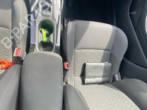 Interior roof TOYOTA COROLLA Hatchback (_E21_, _EA1_, _EH1_) 1.8 Hybrid (ZWE211, ZWE219) | BP36762150I12 - Image 195