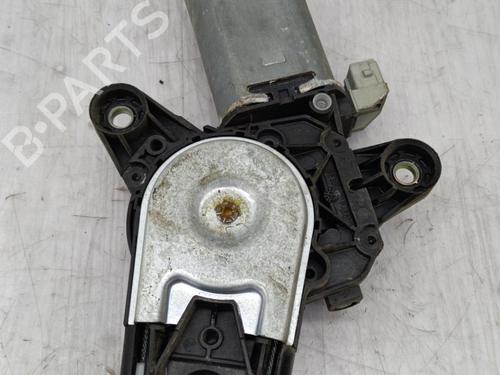 Used Front right window mechanism Front right window mechanism PEUGEOT 306 Hatchback (7A, 7C, N3, N5) 2.0 XSi (121 hp) 23675361 23675361