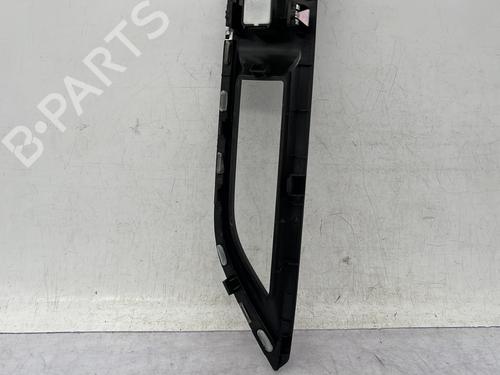 Right front window switch PEUGEOT 3008 II SUV (MC_, MR_, MJ_, M4_) 1.5 BlueHDi 130 | BP31134449I26