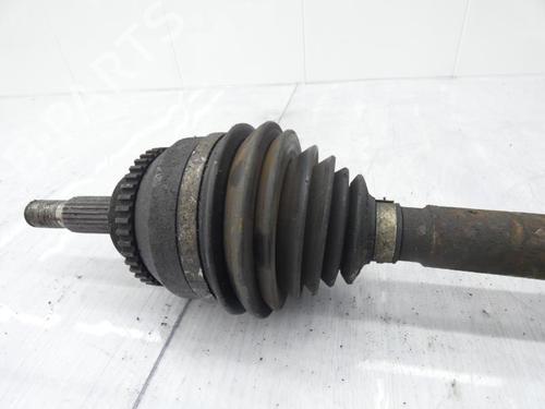 Used Left front driveshaft RENAULT SCÉNIC I MPV (JA0/1_, FA0_) 1.9 dCi (JA05, JA1F) (102 hp) 23697506