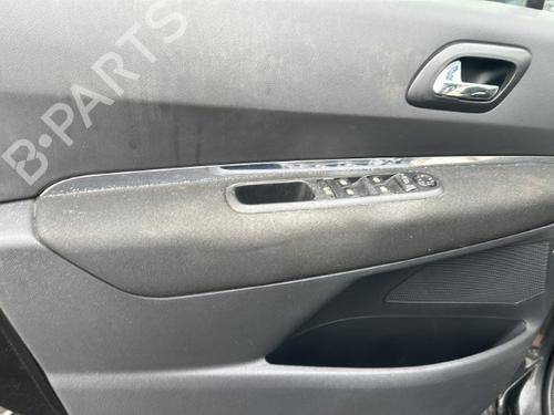 Middle console PEUGEOT 5008 (0U_, 0E_) 2.0 HDi 150 / BlueHDi 150 | BP23683373I22 - Image 32