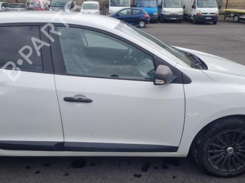 Electronic module RENAULT MEGANE III Hatchback (BZ0/1_, B3_) 1.5 dCi (BZ09, BZ0D, BZ1W, BZ29, BZ14) | BP23704389M83 - Image 38