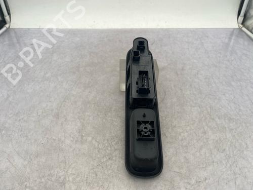 Left front window switch PEUGEOT 3008 I MPV (0U_) 1.6 HDi | BP39903668I27 - Image 2