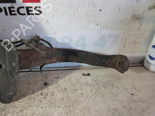 Used Right front steering knuckle Right front steering knuckle ALFA ROMEO 147 (937_) 1.6 16V T.SPARK (937.AXA1A, 937.AXB1A, 937.BXB1A) (120 hp) 23689292 23689292
