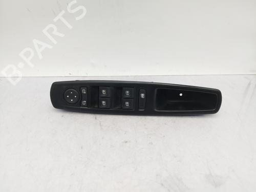 Used Left front window switch Left front window switch RENAULT MEGANE III Hatchback (BZ0/1_, B3_) 1.6 16V (BZ1B, BZ1H) (110 hp) 26003775 26003775