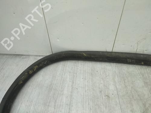 rubber-door-seal-ford-fiesta-vii-hj-hf-2017-25977883 main image