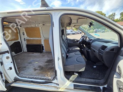 Right slide door PEUGEOT EXPERT Van (VF3A_, VF3U_, VF3X_) 2.0 HDi 130 | BP28520448C75 