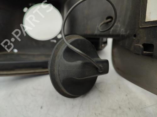 Used Fuel flap RENAULT CLIO III Grandtour (KR0/1_) 1.2 16V (KR02, KR0J) (75 hp) 23711506