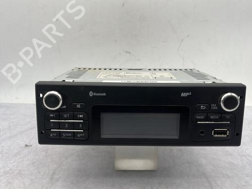 Used Radio RENAULT MASTER III Van (FV) 2.3 dCi 135 FWD (FV0N, FV08, FV06, FV00, FV1S) (136 hp) 30676815