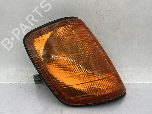 Used Right front indicator MERCEDES-BENZ 124 Saloon (W124) 300 E-24 (124.031) (220 hp) 25716729