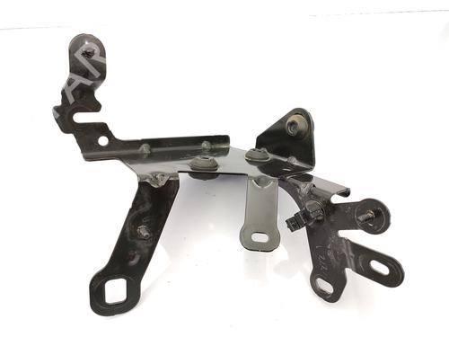 electronic-module-renault-megane-iv-hatchback-b9amn_-2015-26236876 main image