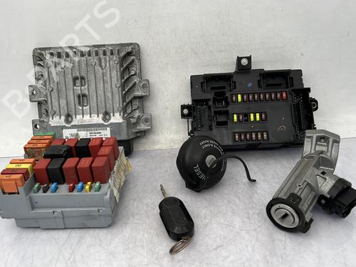 Elektronisk modul CITROËN JUMPER II Van 2.2 HDi 130 (130 hp) 32141635