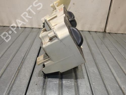 Used Climate control Climate control CITROËN XSARA (N1) 1.4 i (75 hp) 23665653 23665653