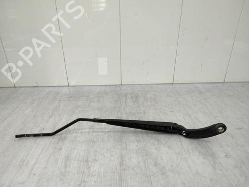 Front windshield wiper arm RENAULT CLIO IV (BH_) 1.5 dCi 90 | BP23722907C143 