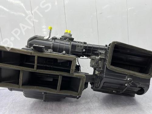 Heater matrix box HYUNDAI TUCSON (JM) 2.0 CRDi All-wheel Drive | BP23751101M61 