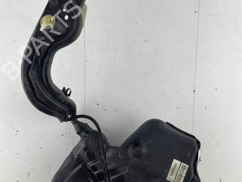 Bensintank VW GOLF VI (5K1) 1.6 TDI (105 hp) 23680981