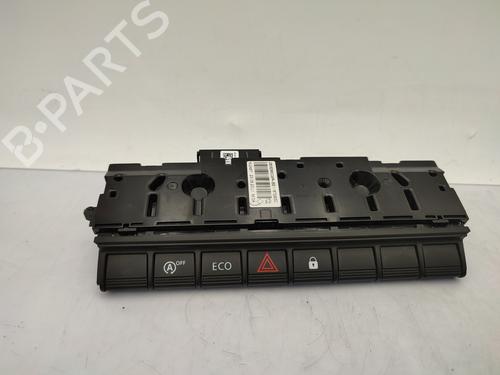 warning-switch-renault-clio-v-b7_-2019-23683574 main image