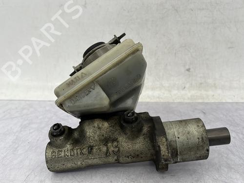 Used Brake master cylinder Brake master cylinder CITROËN AX (ZA-_) 10 (44 hp) 23667073 23667073