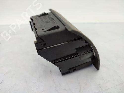 Display Display VW PHAETON (3D1, 3D2, 3D3, 3D4, 3D6, 3D7, 3D8, 3D9) 4.2 V8 4motion (335 hp) 23712905 23712905