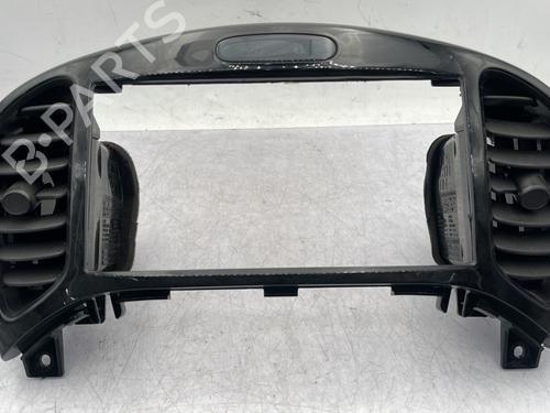 Used Air vent NISSAN JUKE (F15) 1.5 dCi (110 hp) 30457245