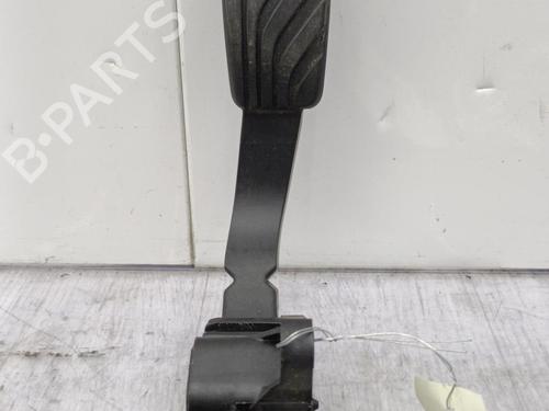 Used Pedal DACIA SANDERO III 1.0 TCe 100 ECO-G (101 hp) 23675894