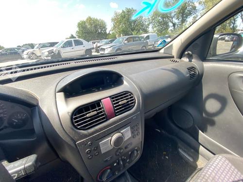 Dashboard OPEL CORSA C (X01) 1.3 CDTI (F08, F68) | BP38228307C46 - Image 2