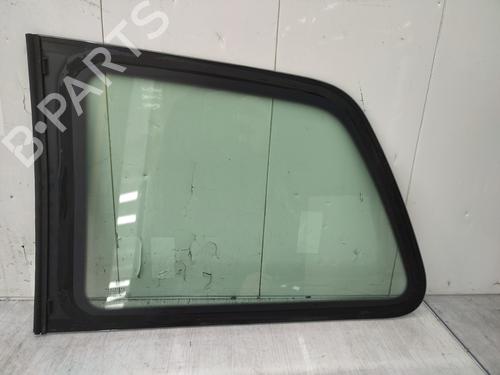 rear-right-quarter-glass-peugeot-307-break-3e-2002-2003-2004-2005-2006-2007-2008-2009-29406244 main image