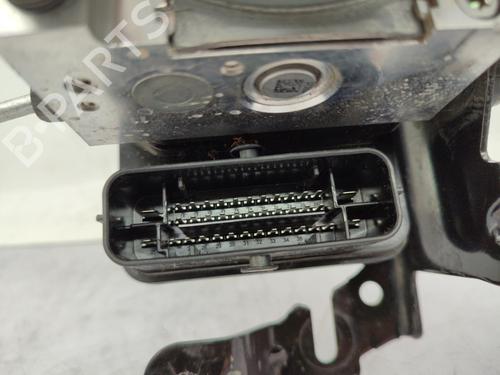 Used ABS pump ABS pump RENAULT MEGANE IV Hatchback (B9A/M/N_) 1.3 TCe 140 (B9NB) (140 hp) 23729577 23729577