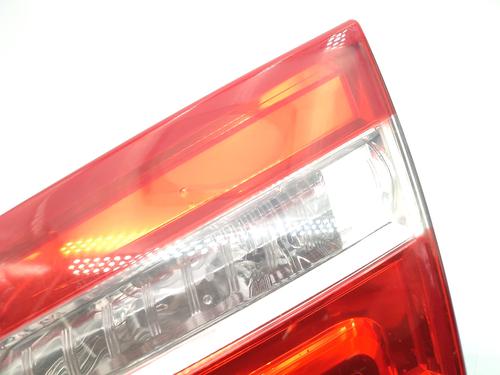 right-tailgate-light-citroen-c4-picasso-i-mpv-ud_-2006-2007-2008-2009-2010-2011-2012-2013-2014-2015-23679015 main image