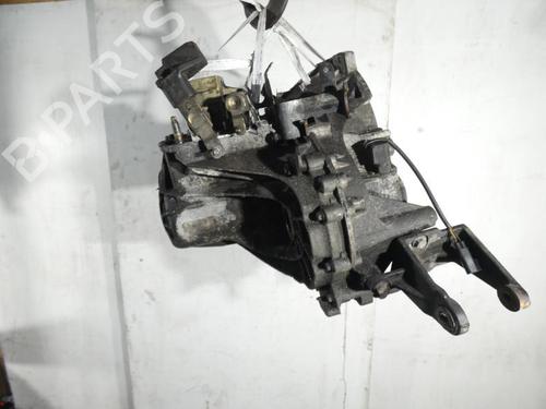 Used Gearbox Gearbox FORD MONDEO II Turnier (BNP) 1.8 TD (90 hp) 23698152 23698152