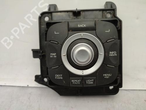 Commutateur RENAULT MEGANE III Hatchback (BZ0/1_, B3_) 1.6 16V (BZ0H) (101 hp) 27380219