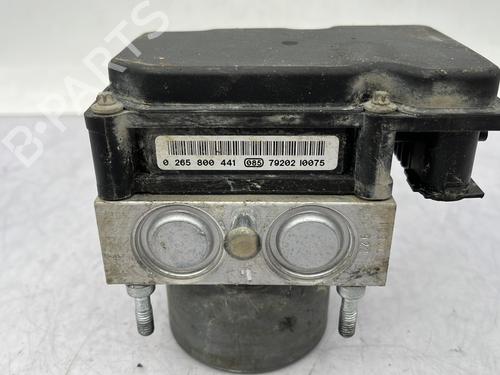 ABS pump PEUGEOT 107 (PM_, PN_) 1.4 HDi | BP23851825M43 