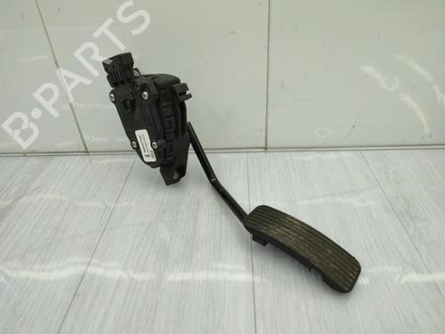 Used Pedal Pedal SUZUKI SWIFT III (MZ, EZ) 1.3 DDiS (RS413D) (69 hp) 23676110 23676110